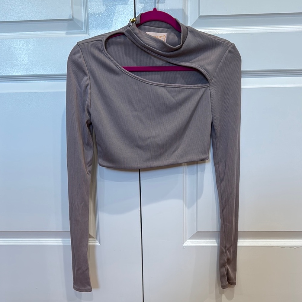 Chic Gray Long Sleeve Women's Top